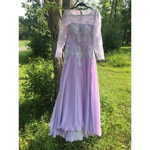 Long dress never worn long waist size 8